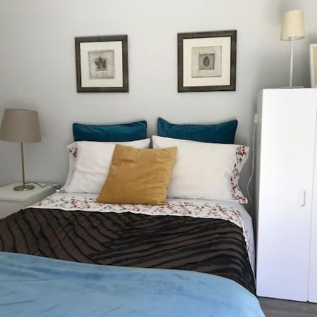 Cosy 2 Bedrooms Apartment In Arroios - Ssl 3A Lisbona Esterno foto